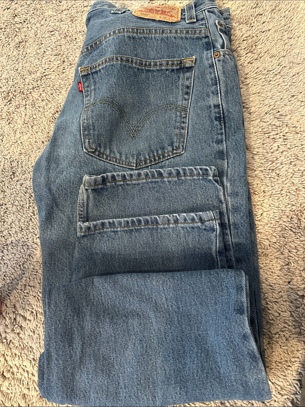 Levi’s 550 Relaxed Fit Men’s Jeans Tapered Leg Blue Stonewash Denim 38x32